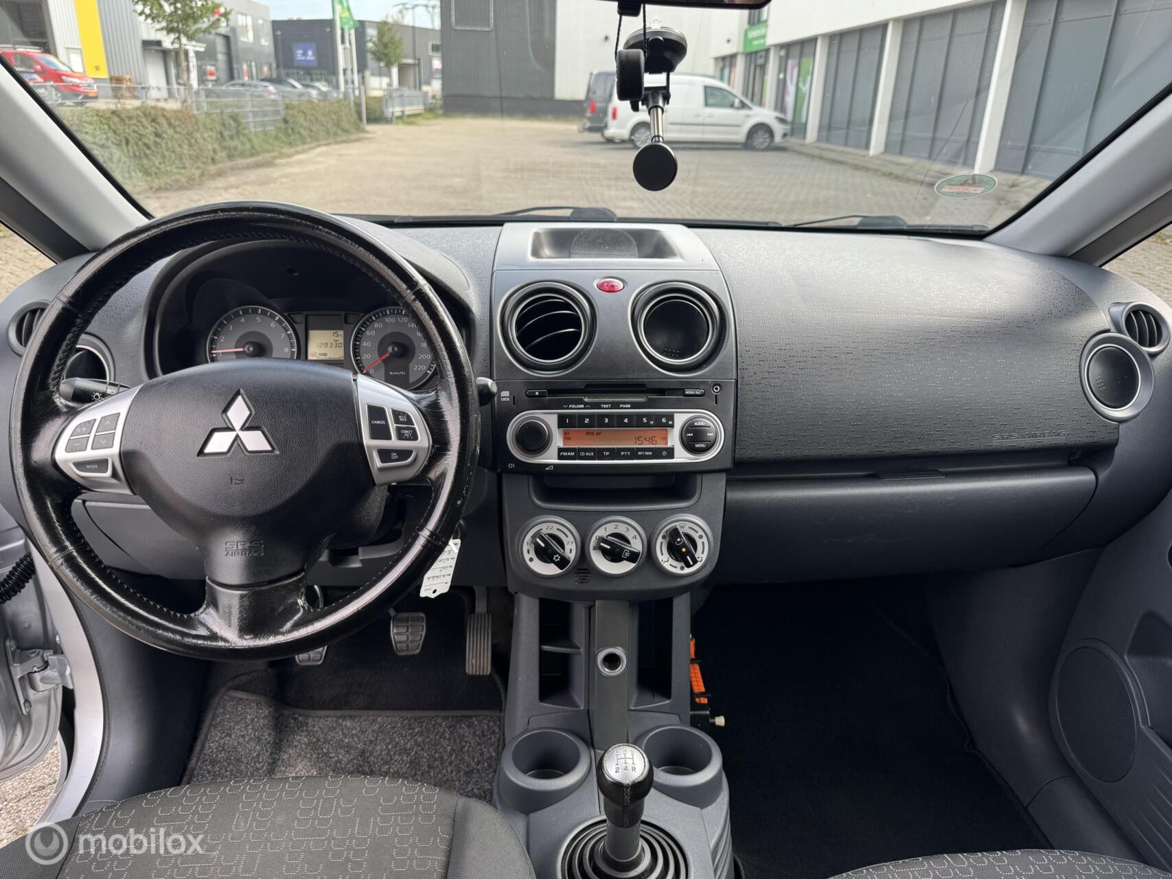 Foto van Mitsubishi Mitsubishi Colt