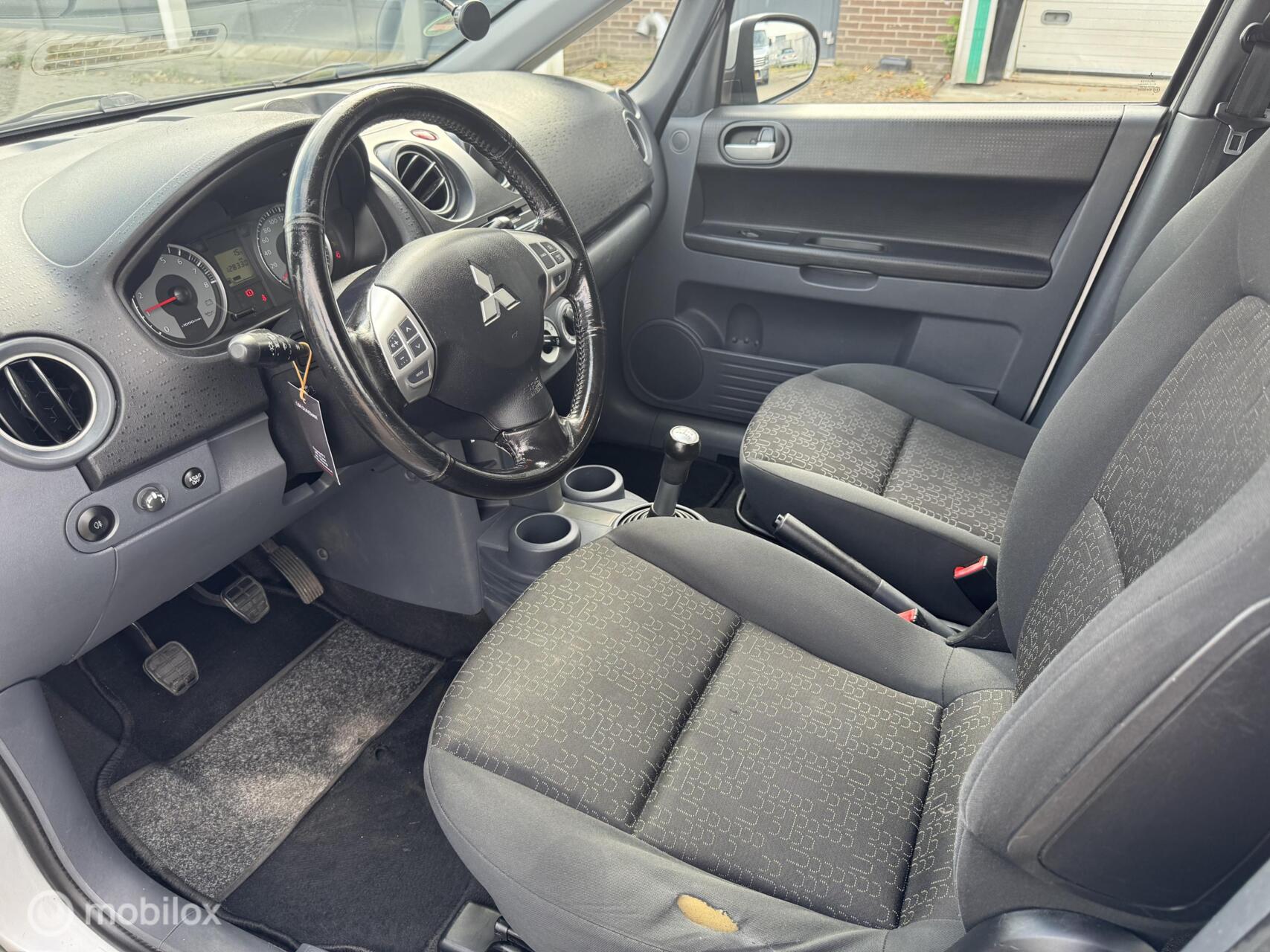 Foto van Mitsubishi Mitsubishi Colt