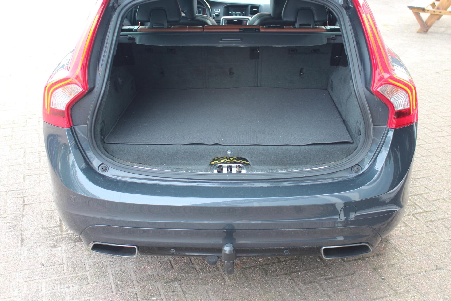 Foto van Volvo V60 Plug In Hybrid