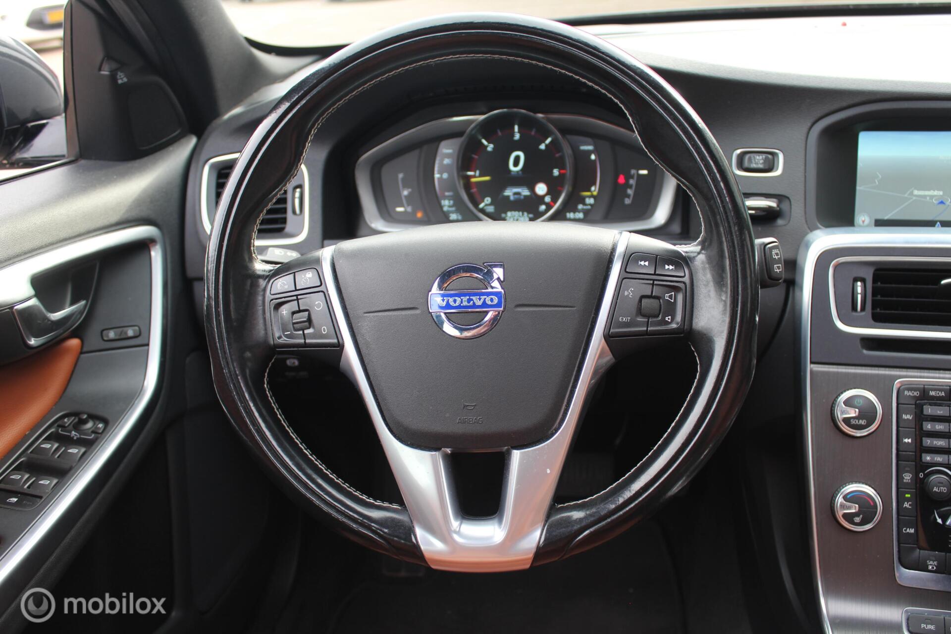 Foto van Volvo V60 Plug In Hybrid