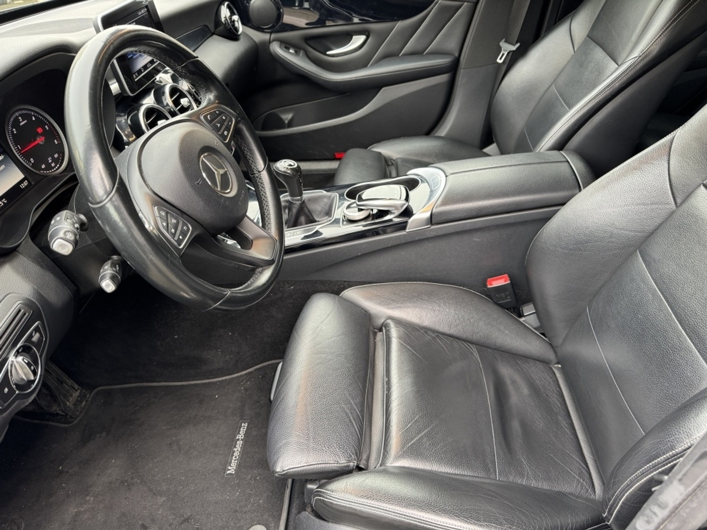 Foto van Mercedes-Benz C 220 Bluetec