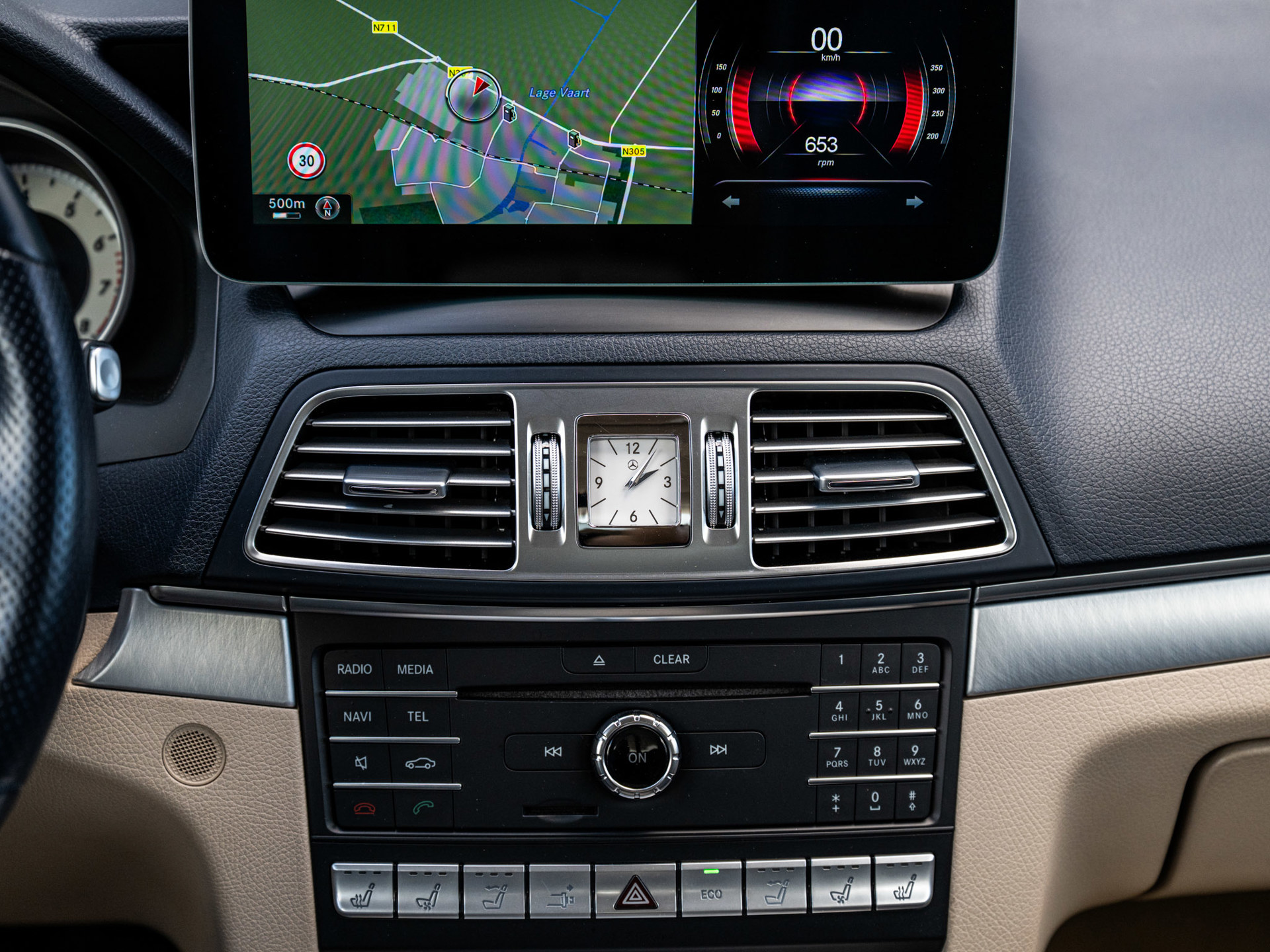 Foto van Mercedes-Benz E 400