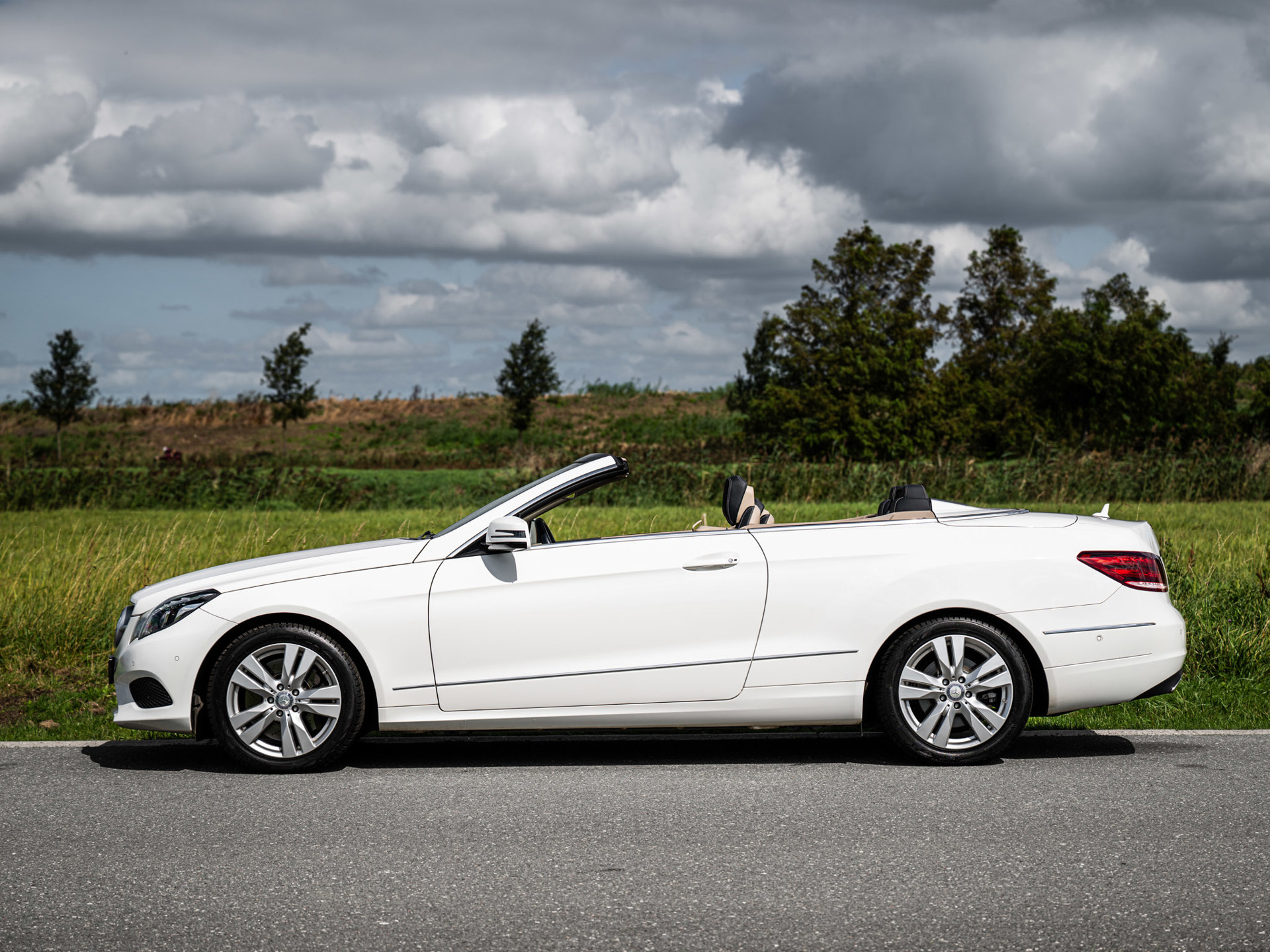 Foto van Mercedes-Benz E 400