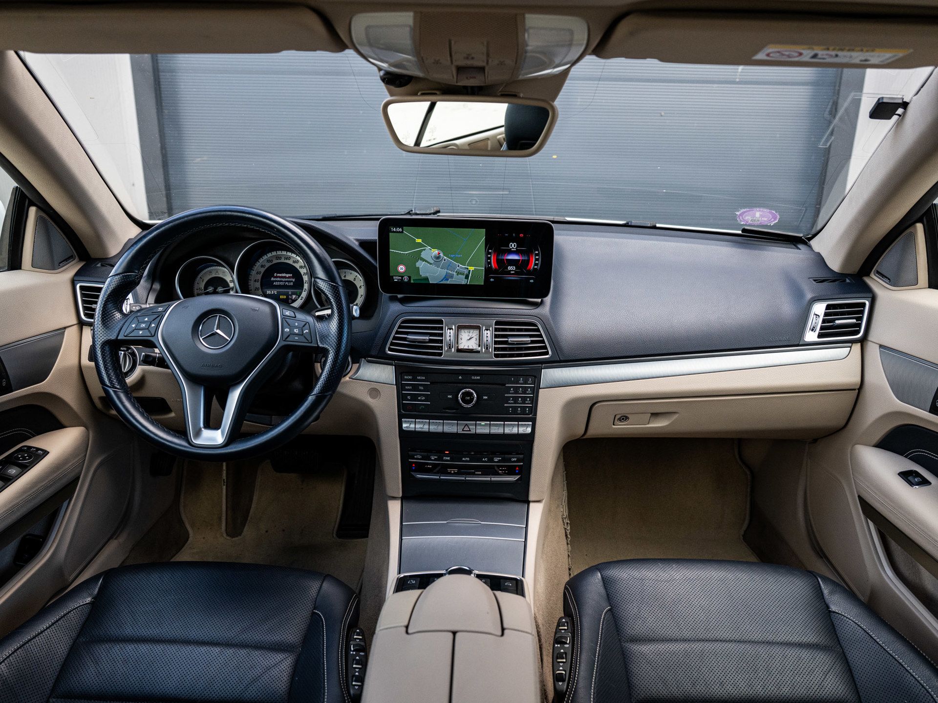 Foto van Mercedes-Benz E 400