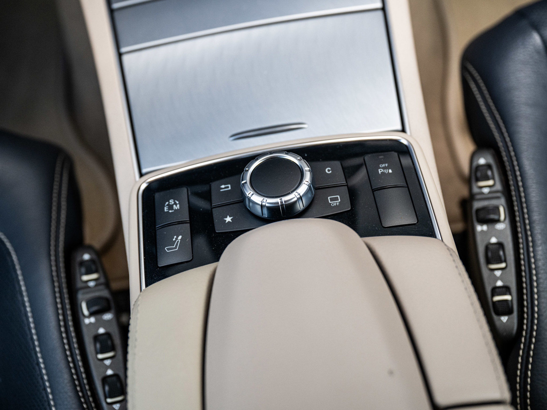 Foto van Mercedes-Benz E 400