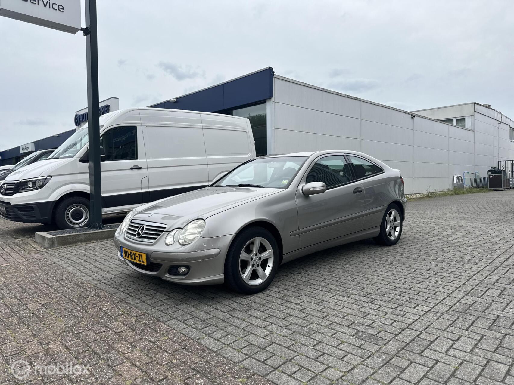 Mercedes-Benz C 200 CDI 200 CDI Amice Navi Clima PDC 2005 - voorkant