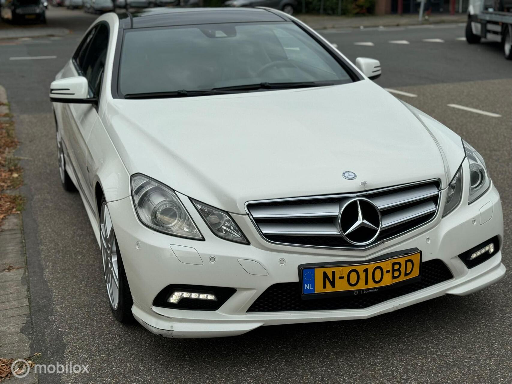 Foto van Mercedes-Benz E 200 Cgi