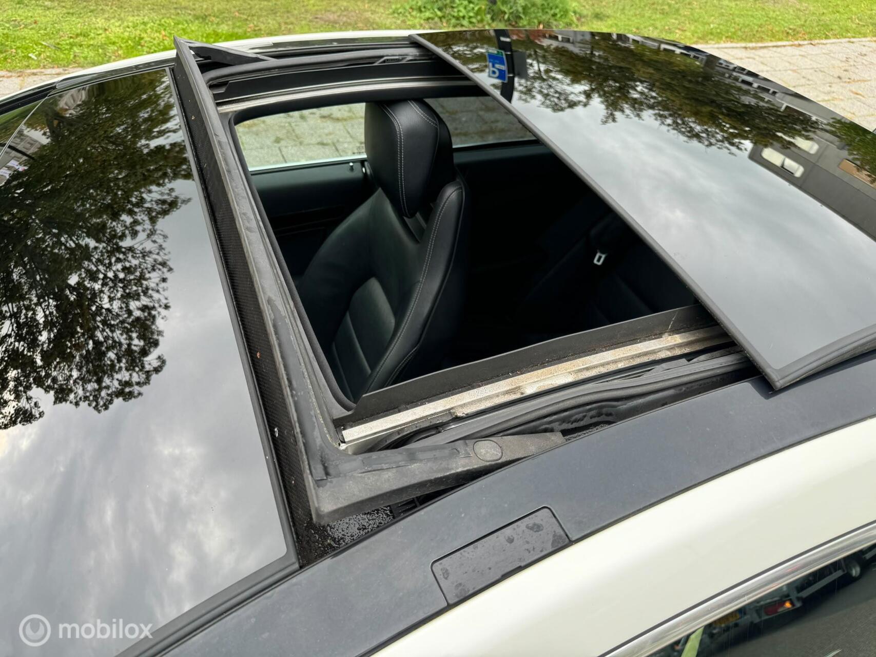 Foto van Mercedes-Benz E 200 Cgi
