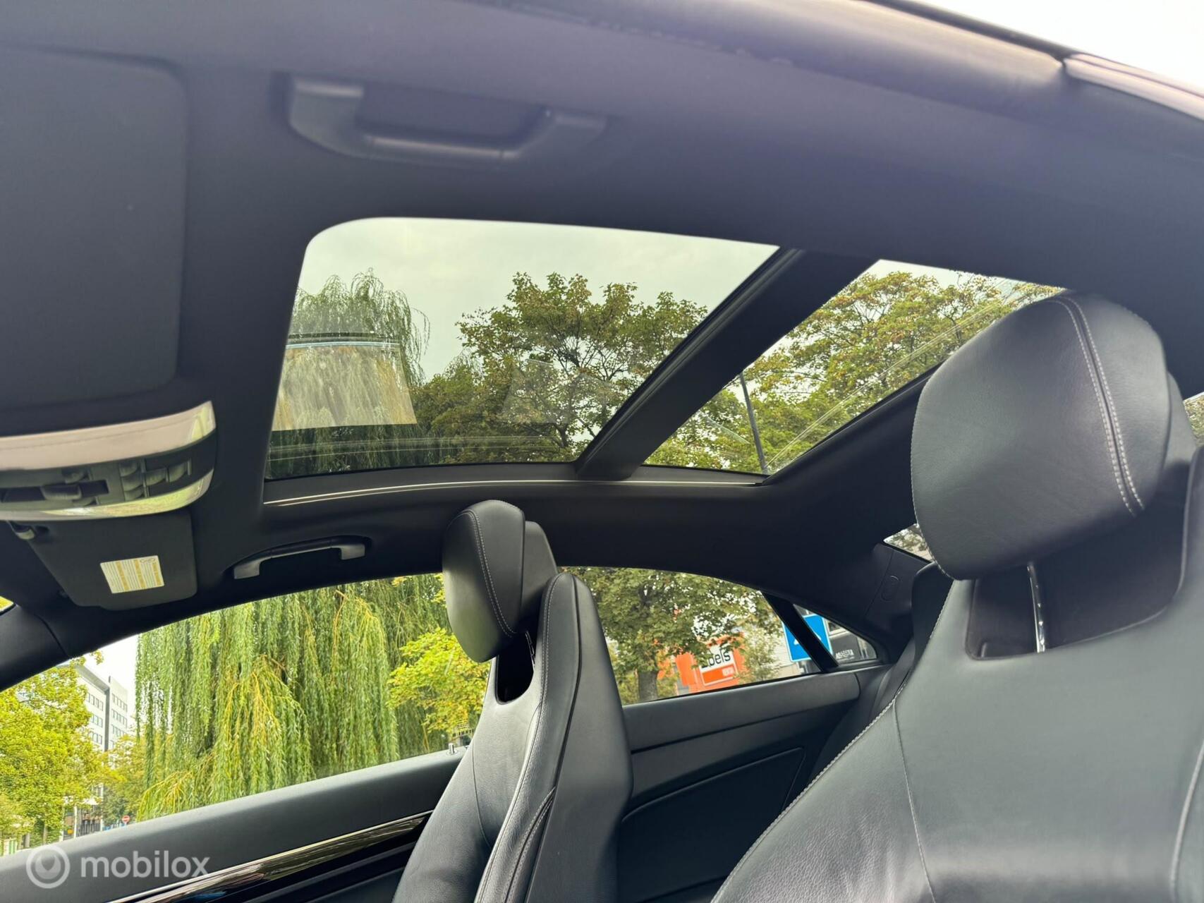 Foto van Mercedes-Benz E 200 Cgi