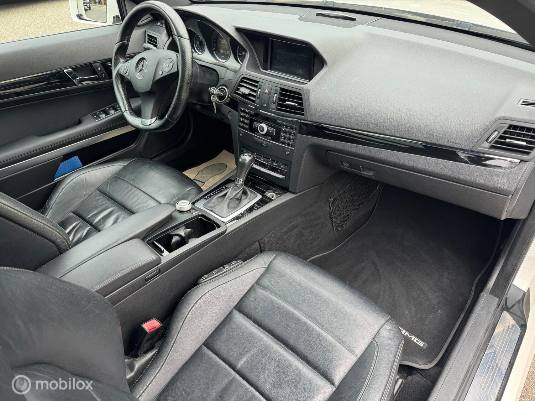 Foto van Mercedes-Benz E 200 Cgi