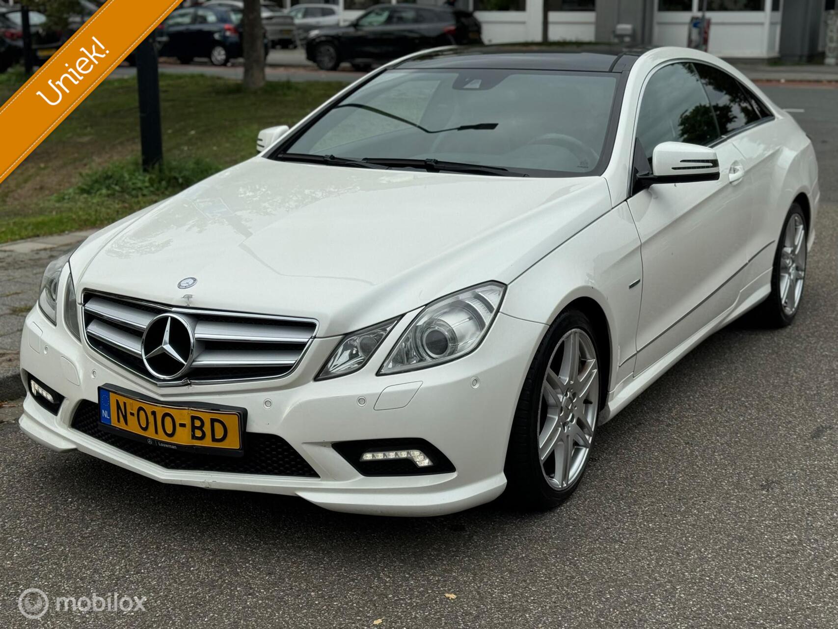 Mercedes-Benz E 200 Cgi 200 CGI | AMG | APK| PANO |KEYLESSGO 2010 - voorkant