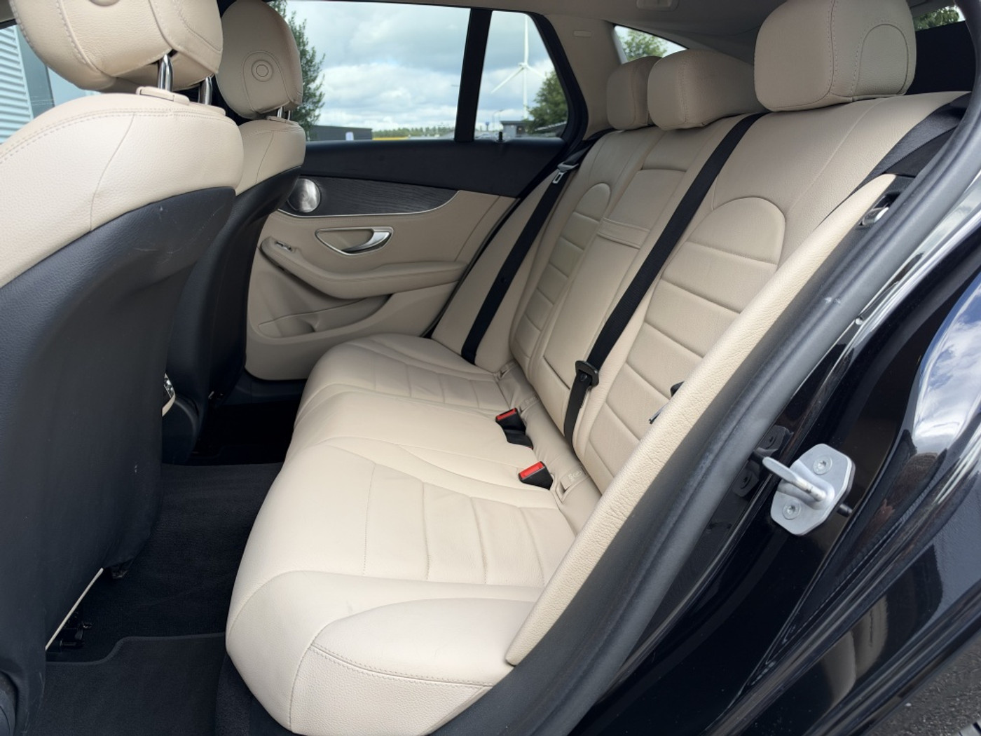 Foto van Mercedes-Benz C 350 E