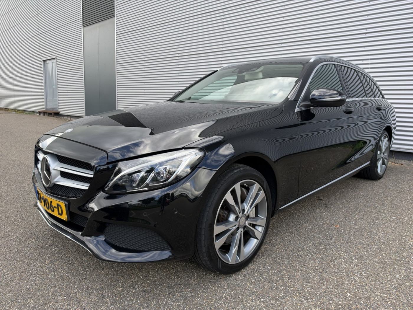 Foto van Mercedes-Benz C 350 E