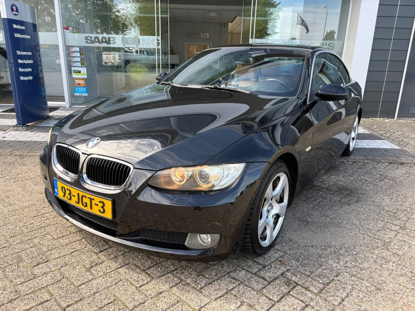 BMW 3-serie Cabrio 320i Spring 2009 - voorkant