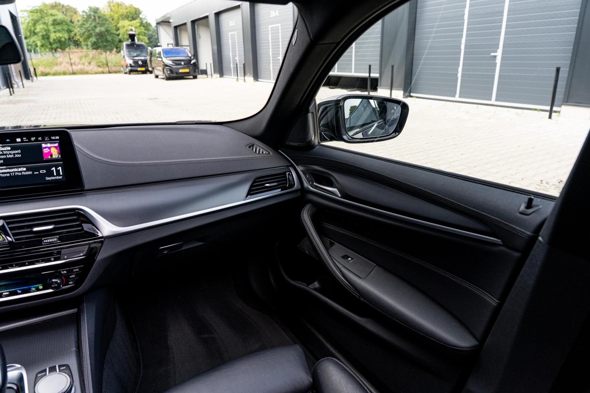 Foto van BMW 530e