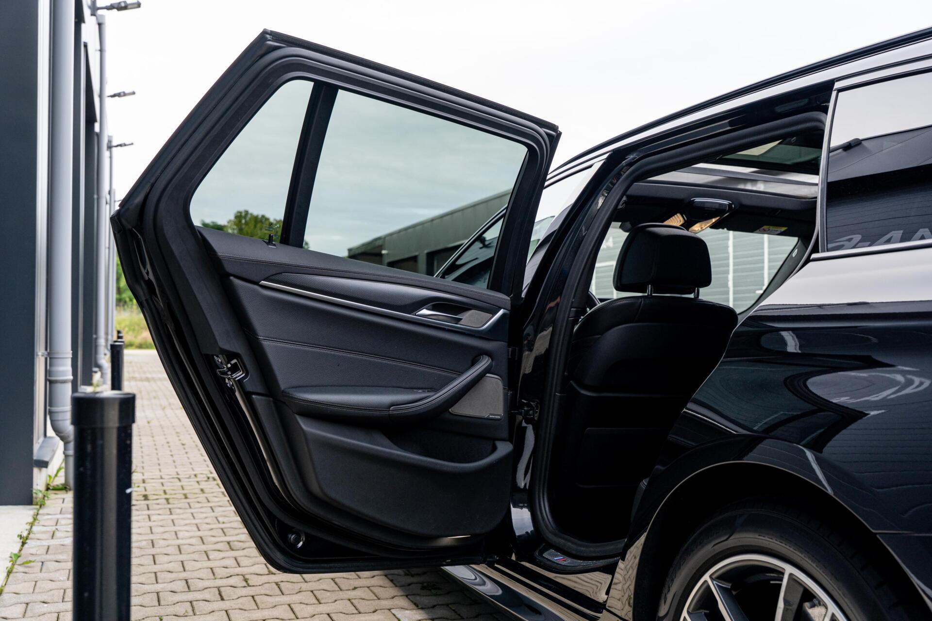 Foto van BMW 530e
