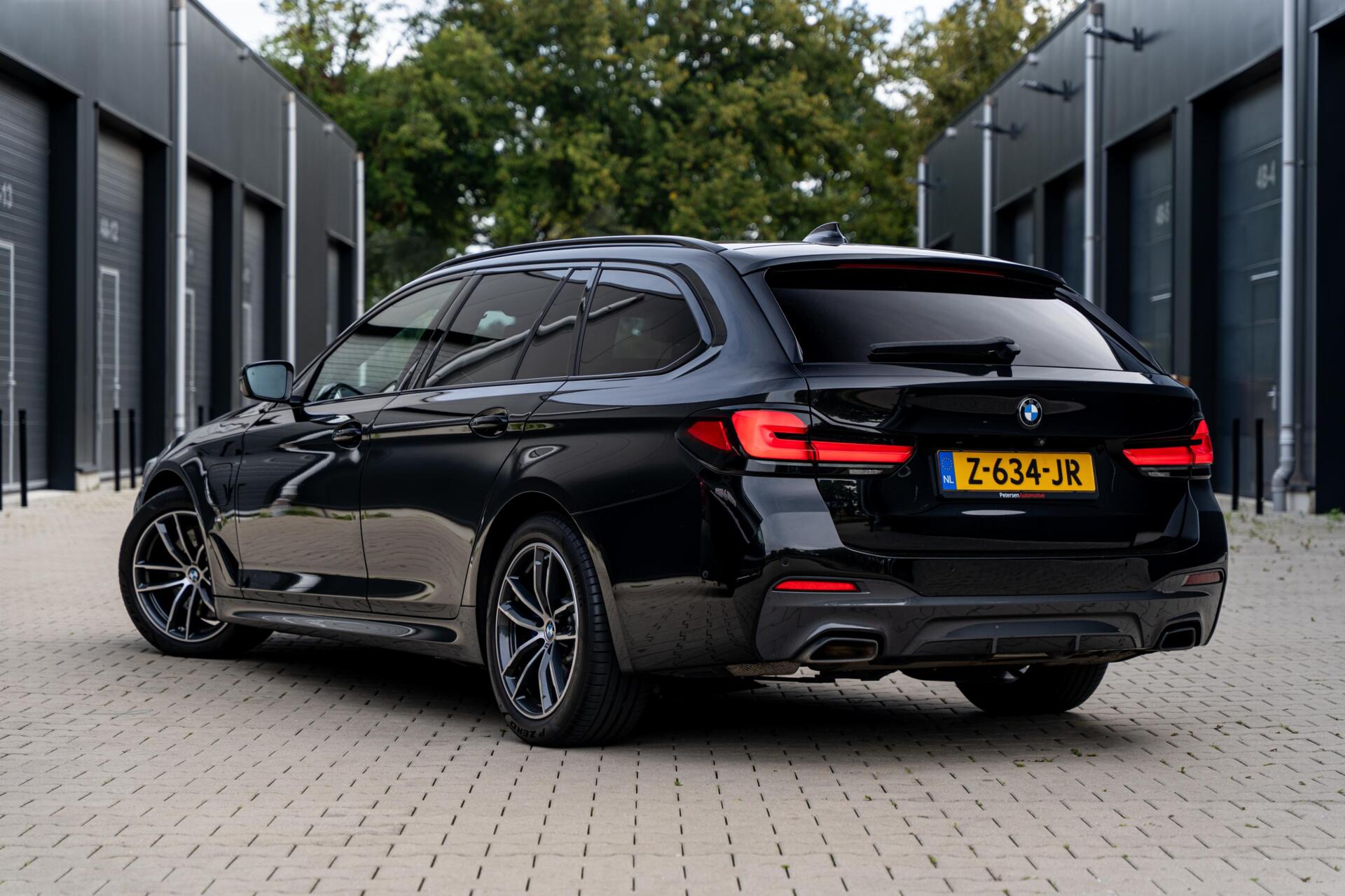 Foto van BMW 530e