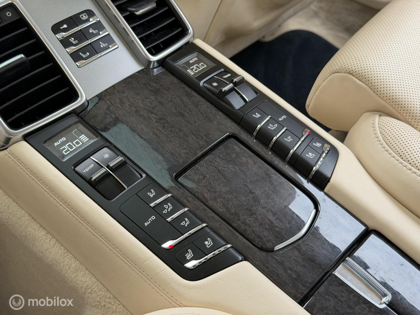 Foto van Porsche Panamera Turbo