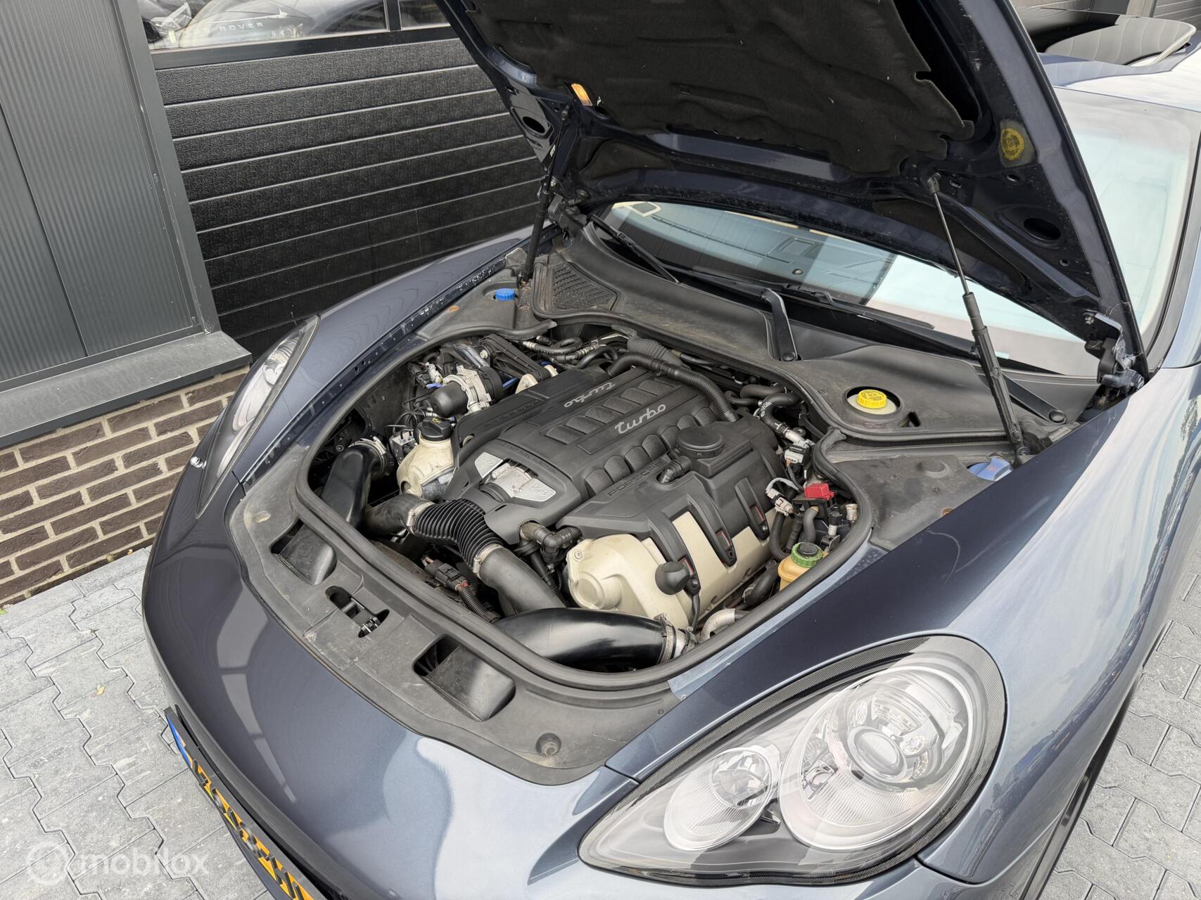 Foto van Porsche Panamera Turbo