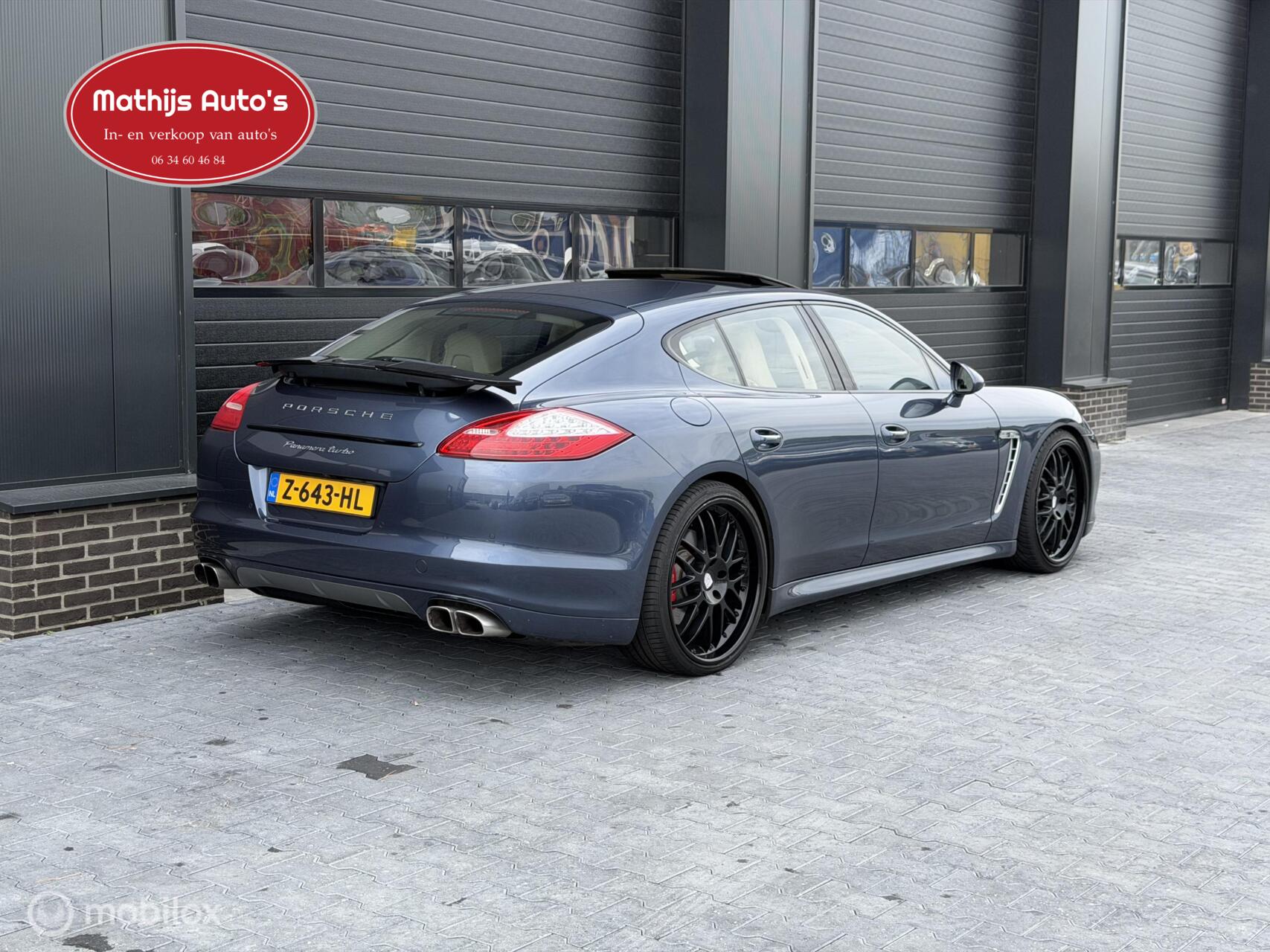 Foto van Porsche Panamera Turbo
