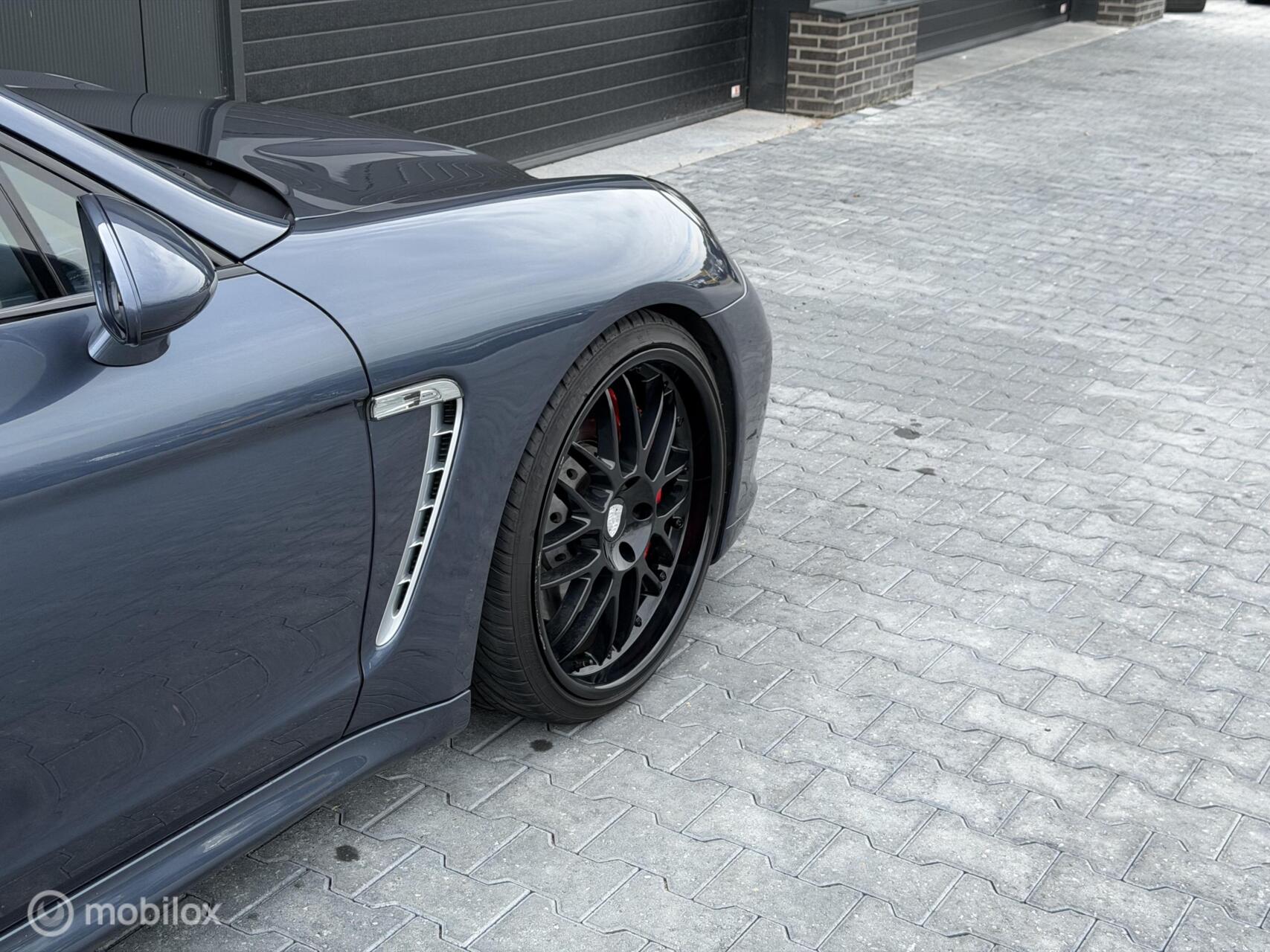 Foto van Porsche Panamera Turbo