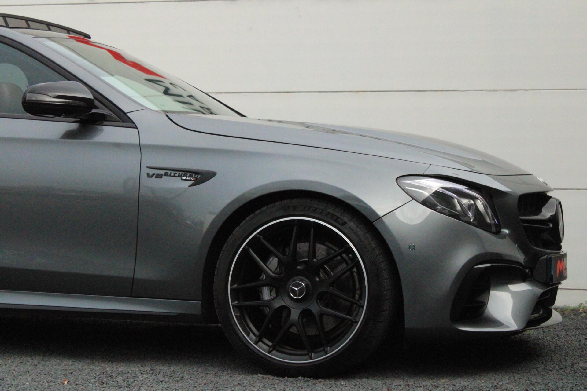 Foto van Mercedes-Benz AMG E 63