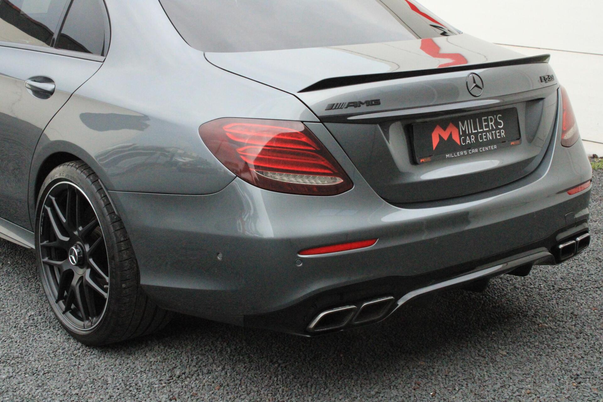 Foto van Mercedes-Benz AMG E 63