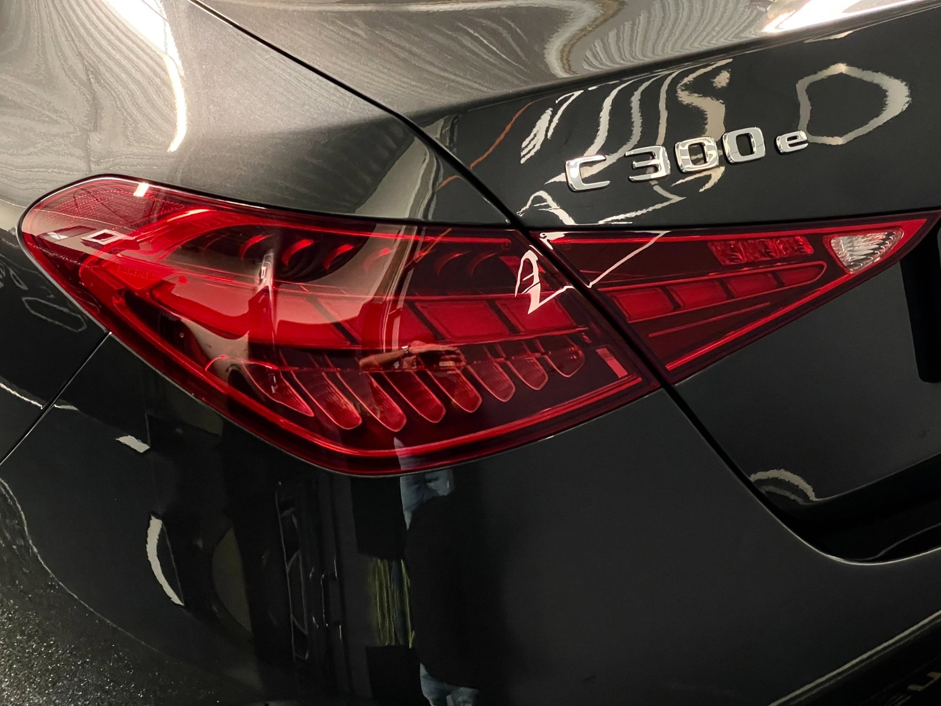 Foto van Mercedes-Benz C 300 E