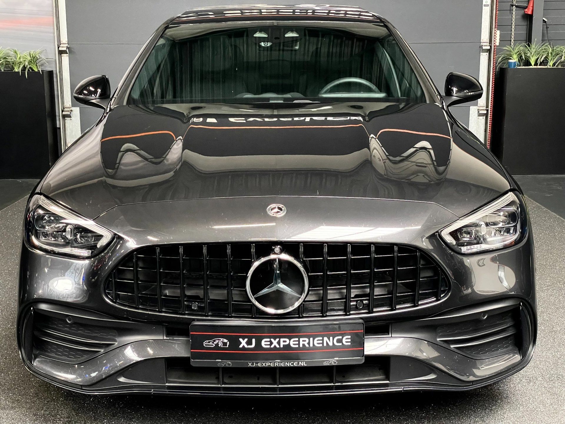 Foto van Mercedes-Benz C 300 E