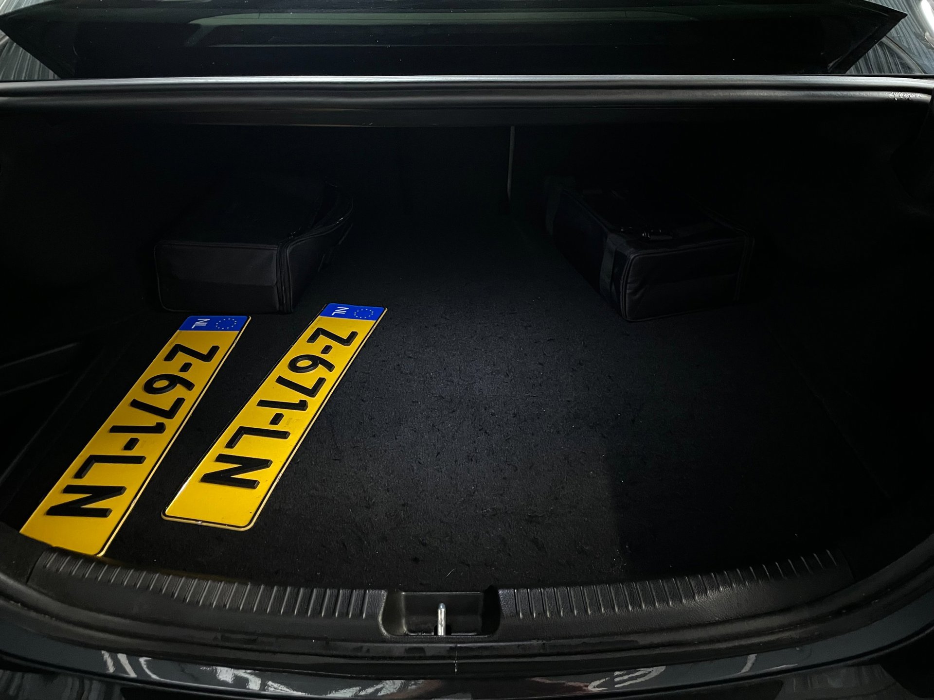 Foto van Mercedes-Benz C 300 E