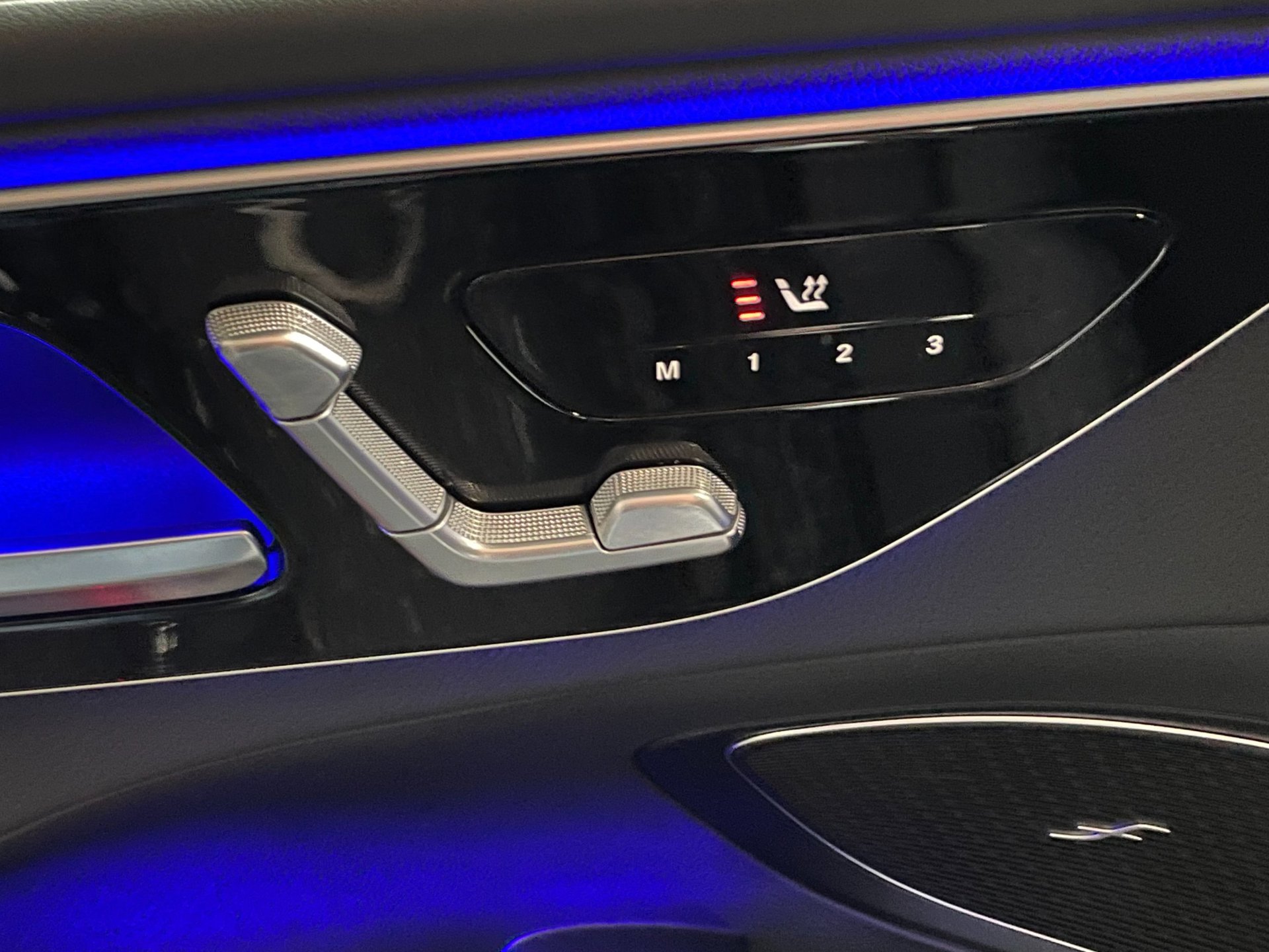 Foto van Mercedes-Benz C 300 E