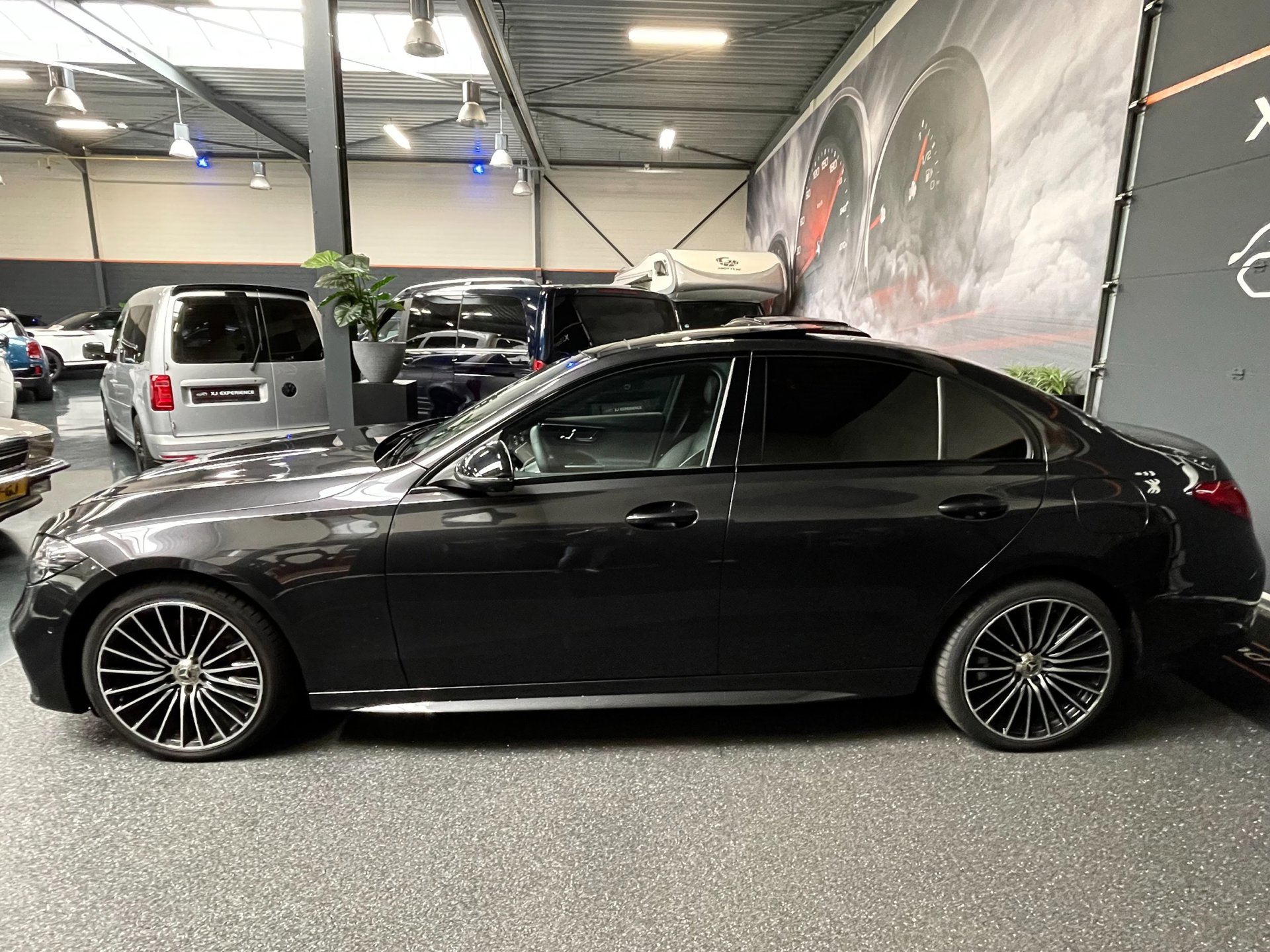 Foto van Mercedes-Benz C 300 E