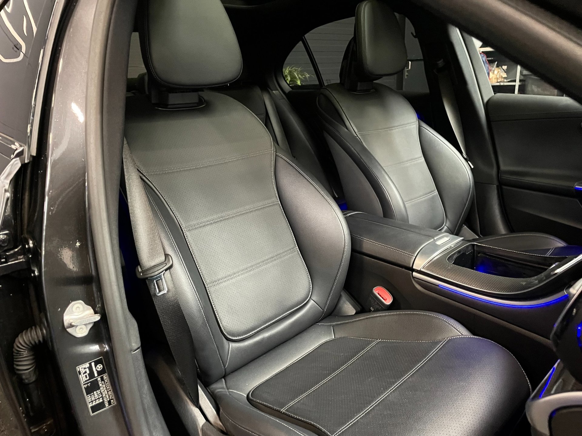 Foto van Mercedes-Benz C 300 E