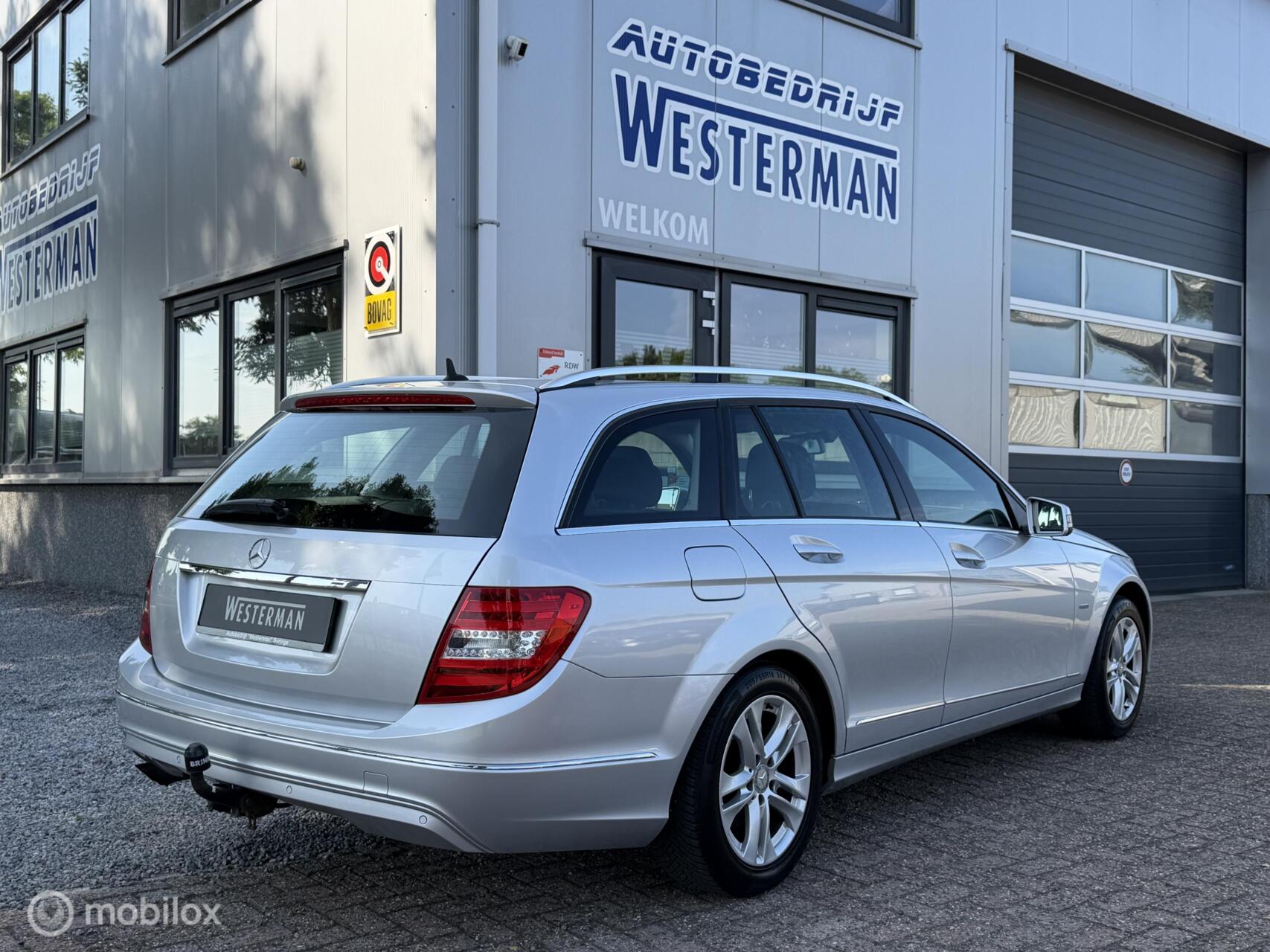 Foto van Mercedes-Benz C 180