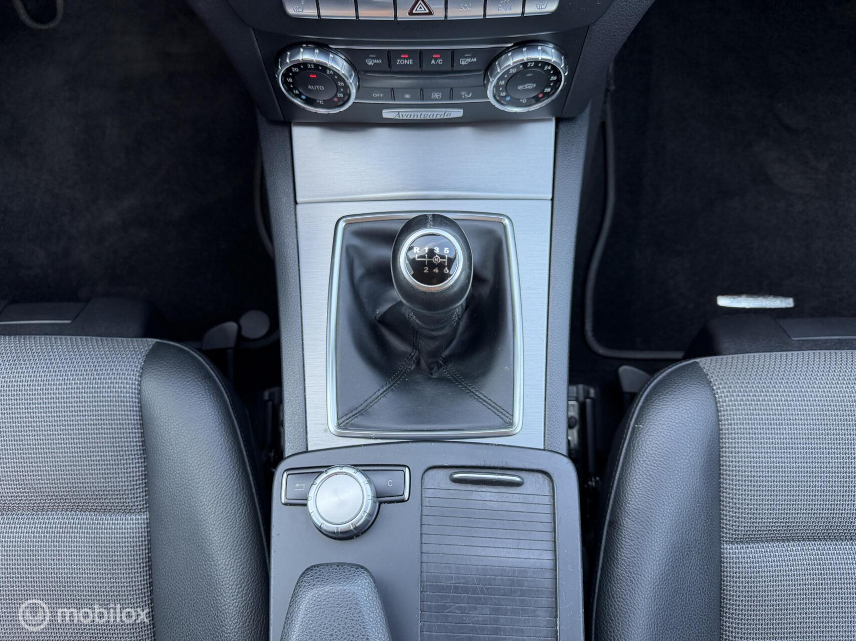 Foto van Mercedes-Benz C 180