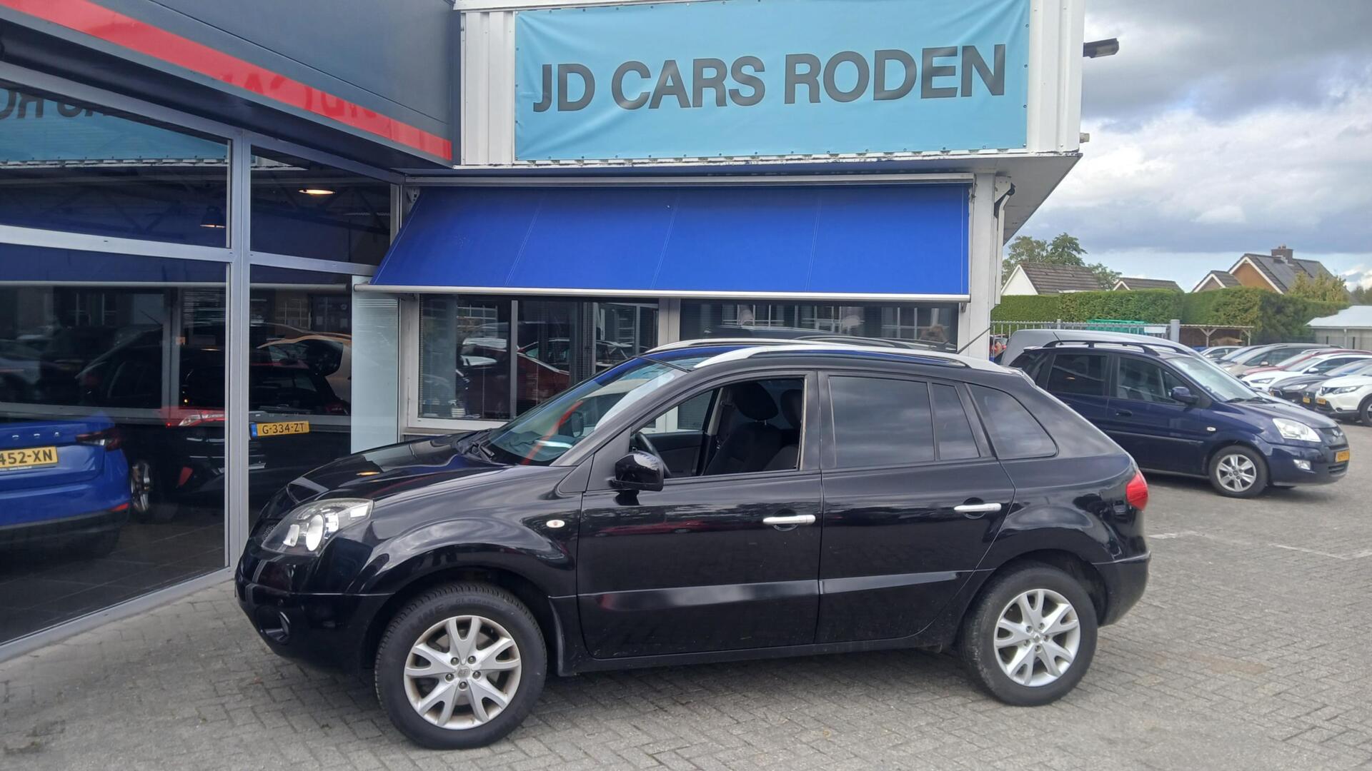 Renault Koleos 2.5 luxe netjes Kopeling defect handel/export 2008 - voorkant