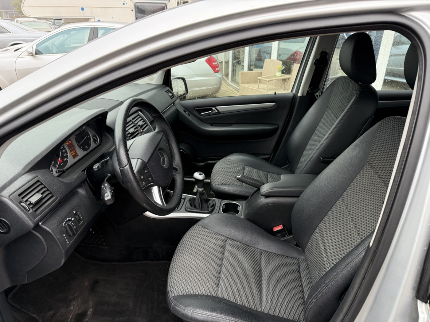Foto van Mercedes-Benz B 170