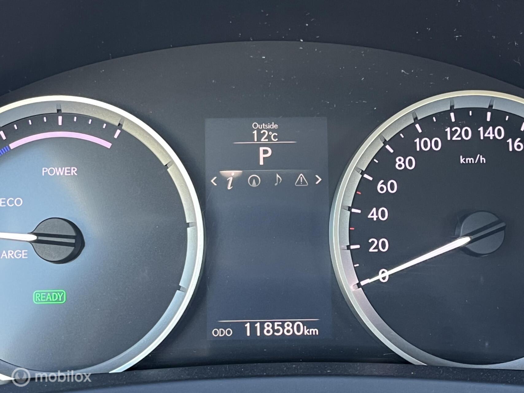 Foto van Lexus Lexus Is300h