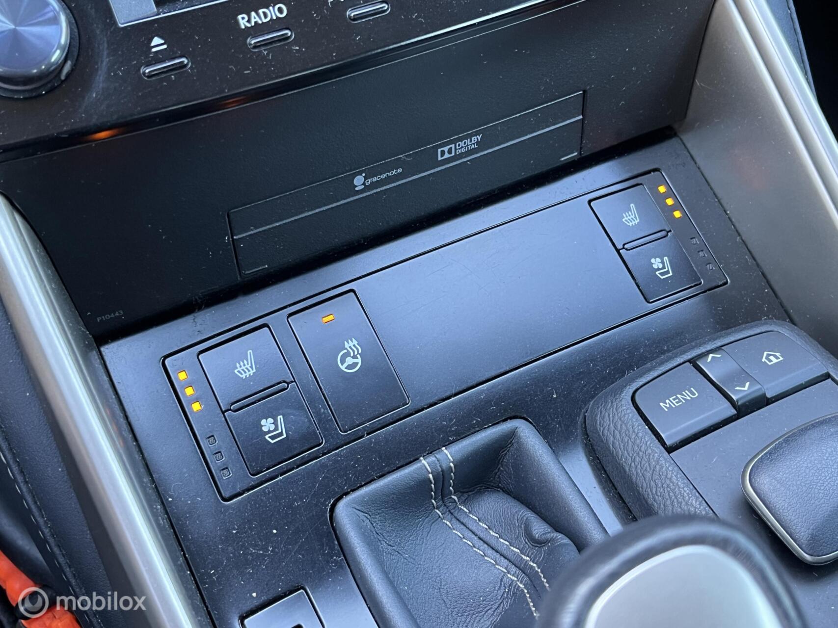 Foto van Lexus Lexus Is300h