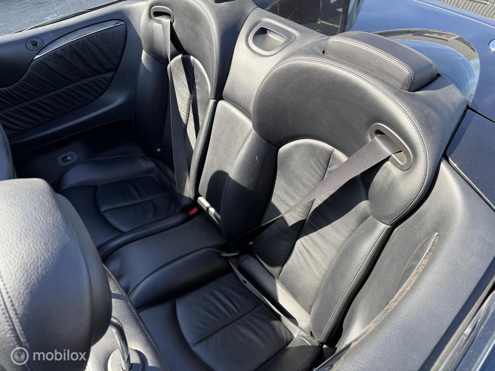 Foto van Mercedes-Benz CLK 350