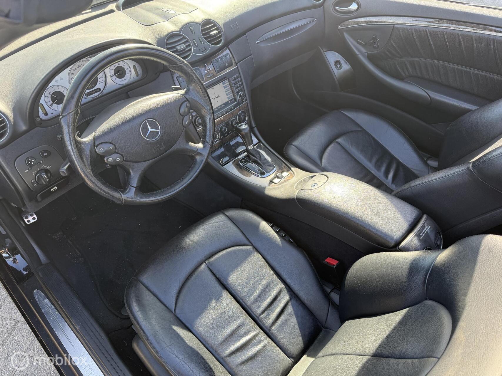 Foto van Mercedes-Benz CLK 350