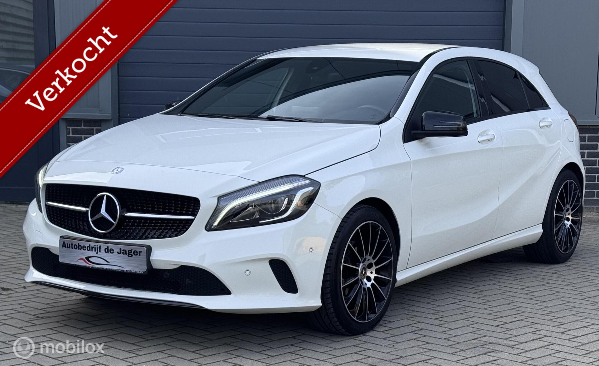 Mercedes-Benz A 180 180 Prestige/ FACELIFT/ NAV./ APK 2015 - voorkant