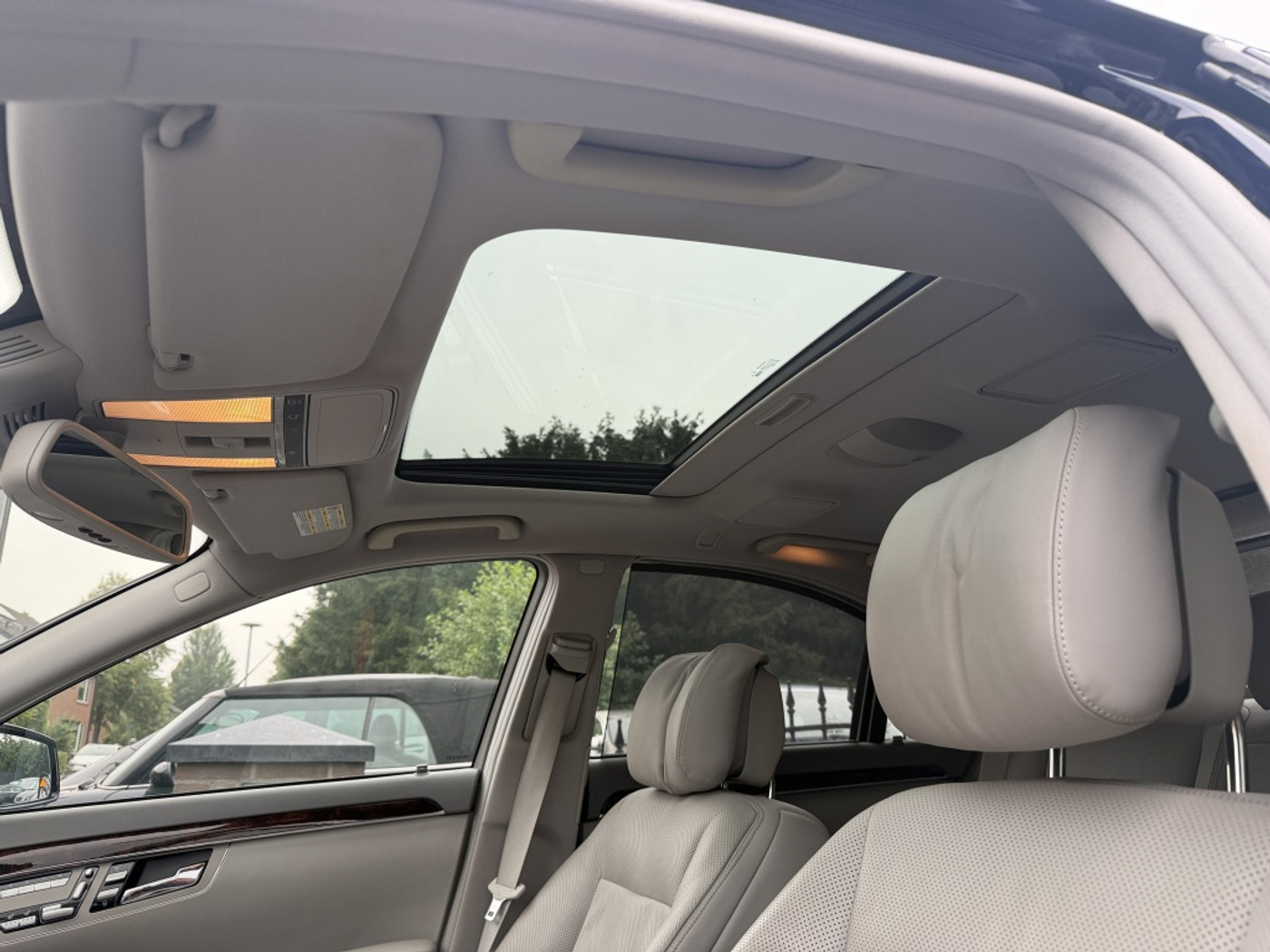 Foto van Mercedes-Benz S 500