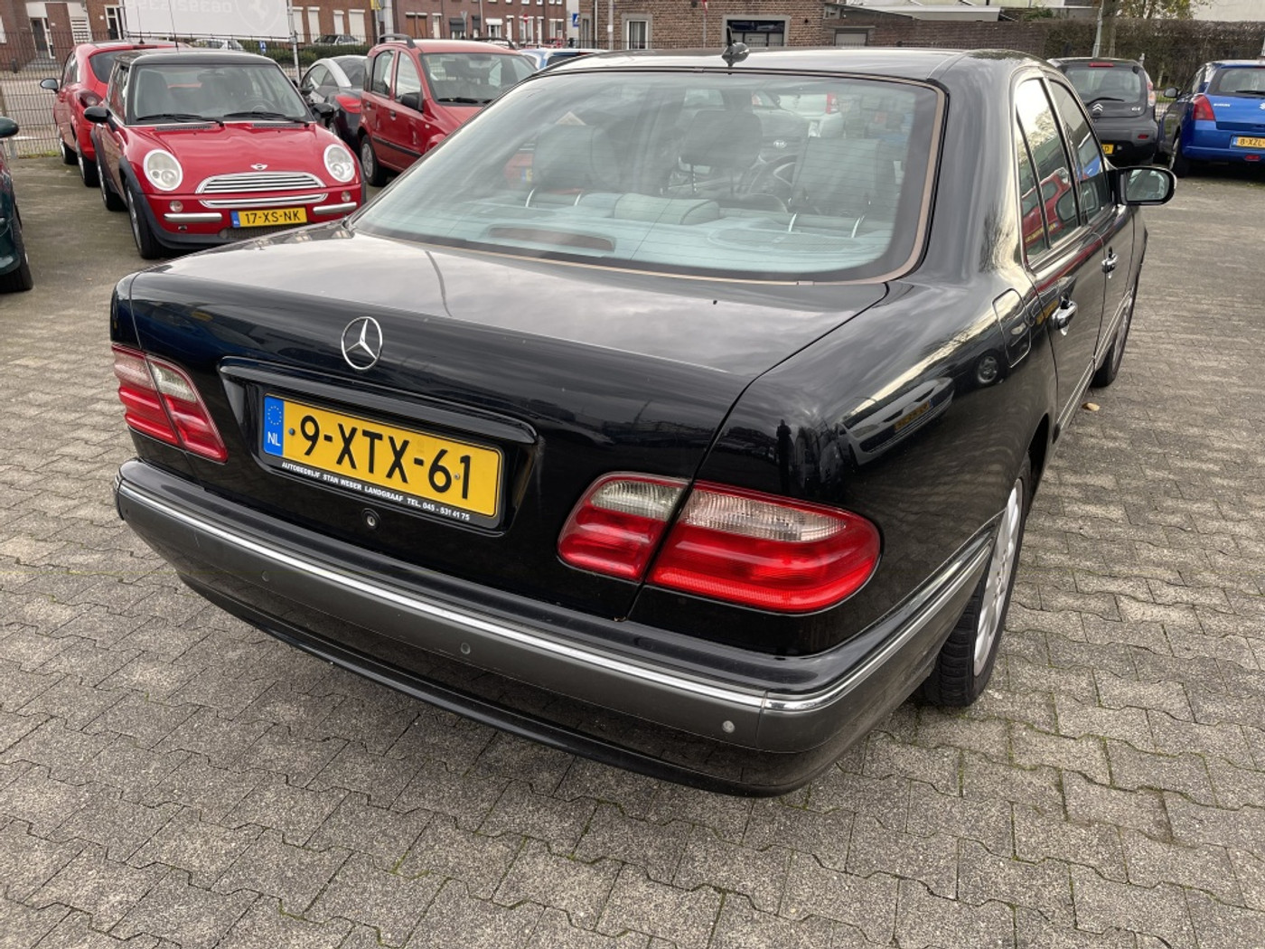 Foto van Mercedes-Benz E 430 4-matic
