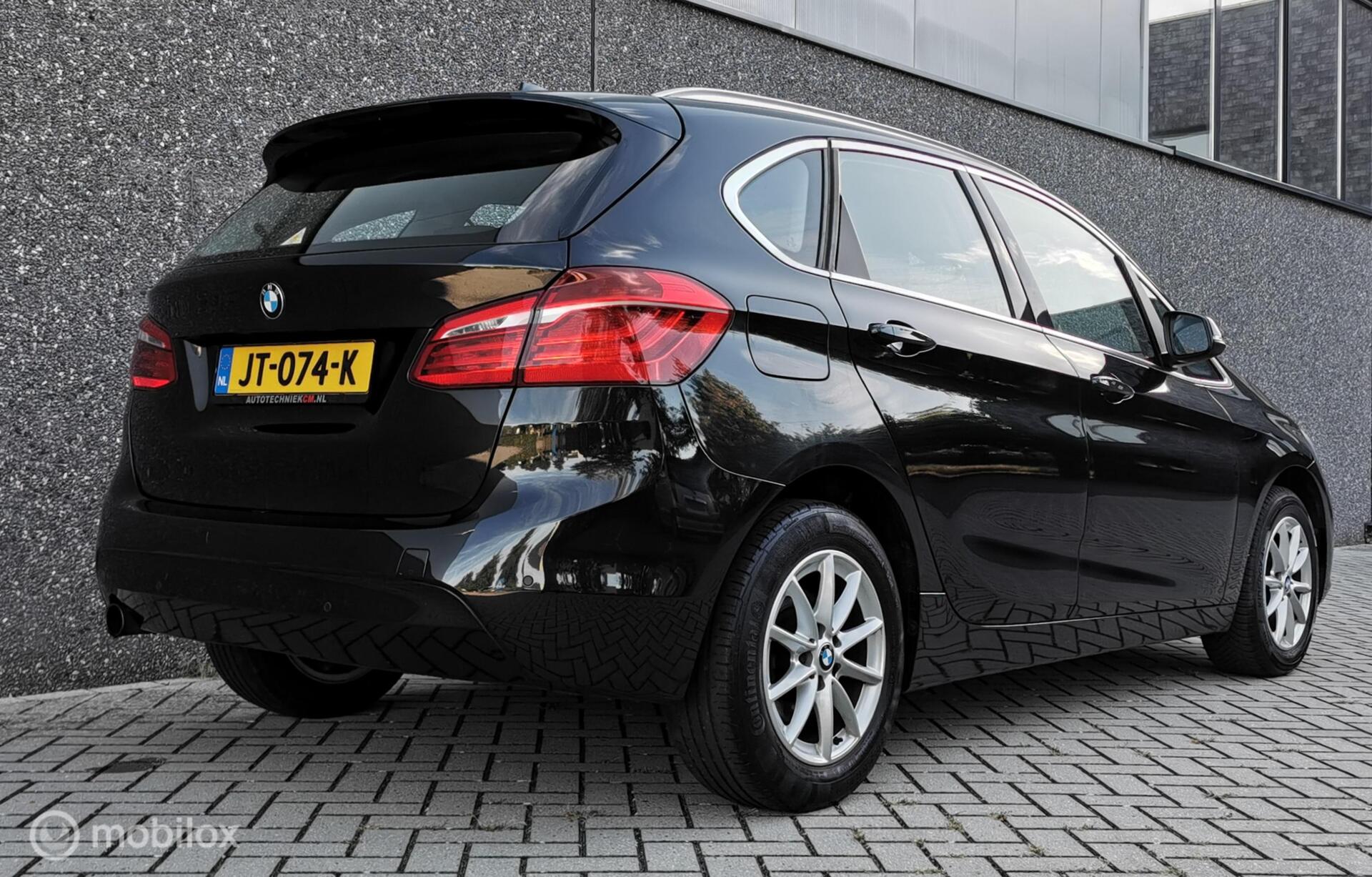 Foto van BMW 216i Active Tourer