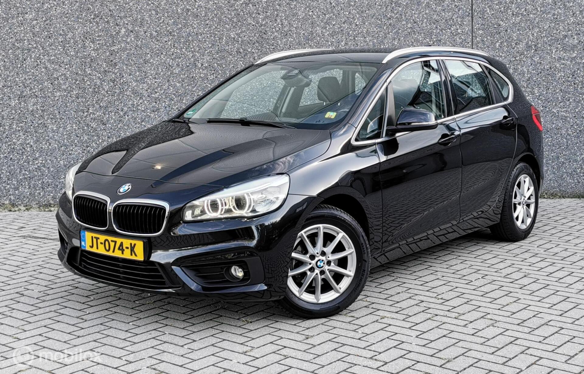 Foto van BMW 216i Active Tourer