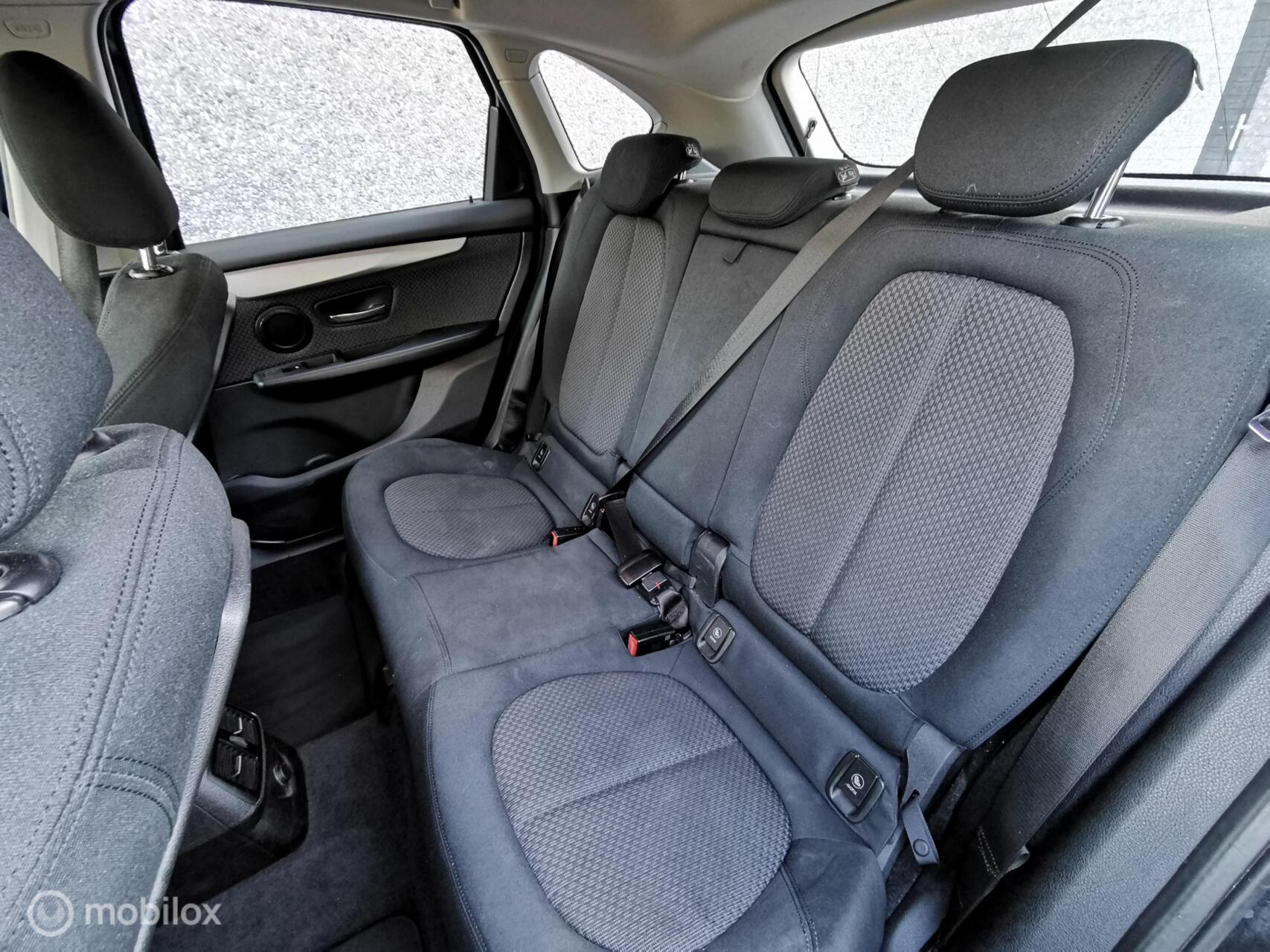 Foto van BMW 216i Active Tourer