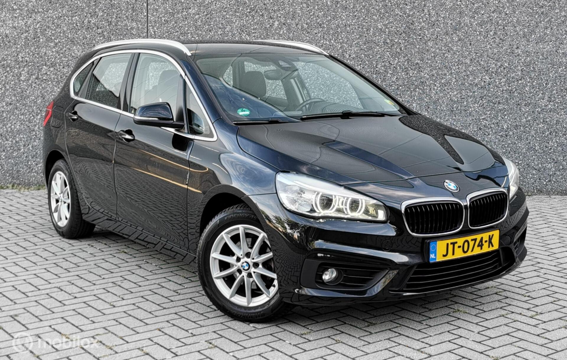 Foto van BMW 216i Active Tourer