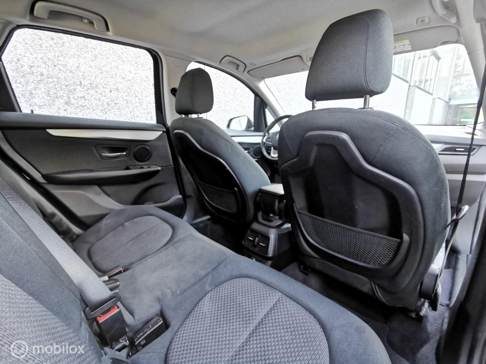 Foto van BMW 216i Active Tourer