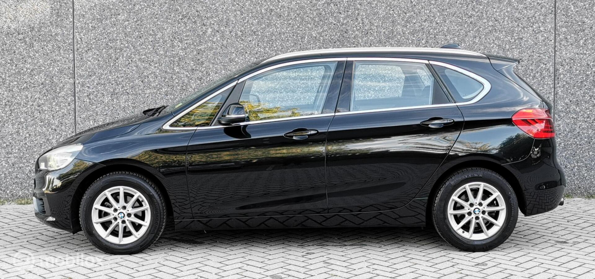 Foto van BMW 216i Active Tourer